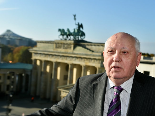 Soviet Leader Gorbachev Urges US and European Union to 'Defrost Relations' With Russia