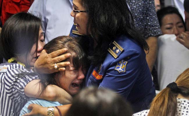 Prime Minister Narendra Modi Offers Condolences to AirAsia Crash Victims' Families