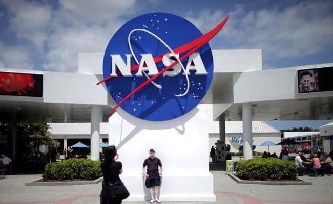 NASA Eyes Clouds, Dust From Space Station