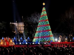 US President Barack Obama Lights The National Christmas Tree US President Barack Obama Lights The National Christmas Tree