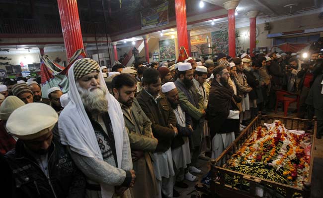 Taliban Attack on Pakistan School Draws Global Revulsion