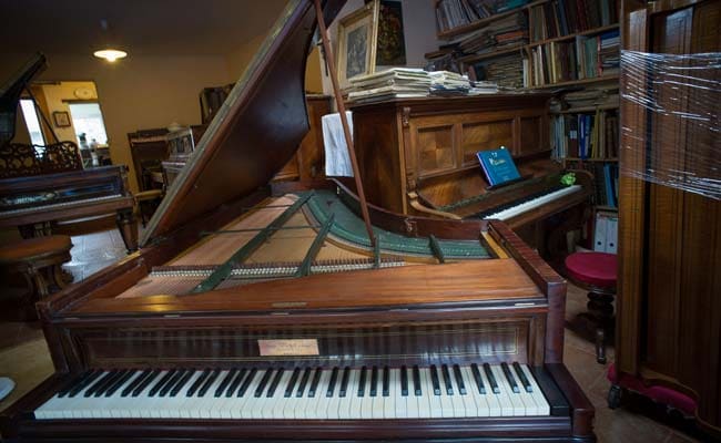 Eccentric French Collector Turns Home Into Piano 'Orphanage' 