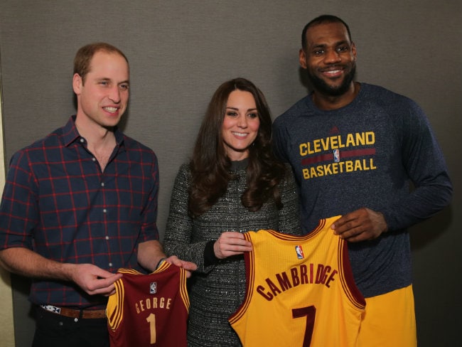 US Superstar Welcome for British Royals at NBA Game