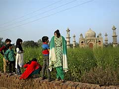 Uttar Pradesh Government to Help Retired Man Build 'Mini' Taj Mahal in Bulandshahr