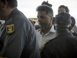 Shrien Dewani Leaves South Africa After Honeymoon Murder Acquittal Shrien Dewani Leaves South Africa After Honeymoon Murder Acquittal