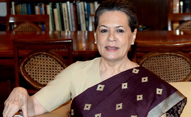 Sonia Gandhi's Test Results Showing Improvement: Doctors