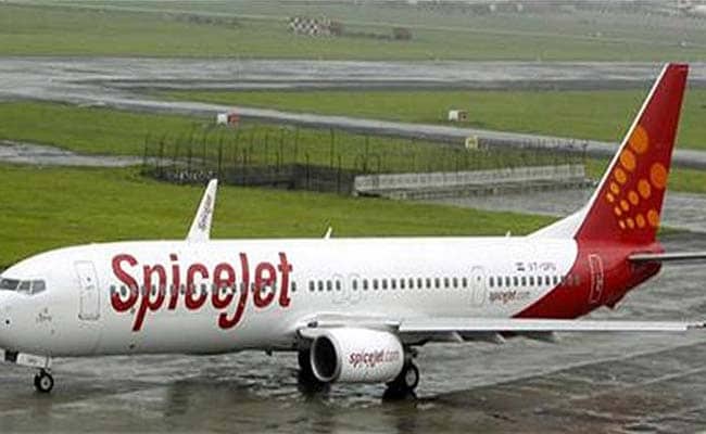 SpiceJet Cancellations Trigger Chaos at Airports