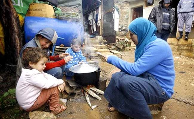 UN Asks People to Give $1 Each for Syrian Refugees