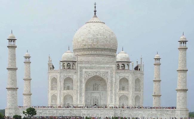 Air Pollution Discolouring Taj Mahal, Finds Study