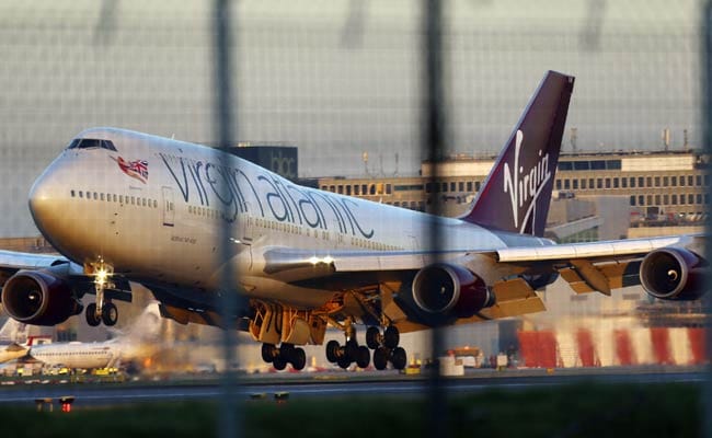 Virgin Atlantic Plane Makes Emergency Landing at Gatwick Airport