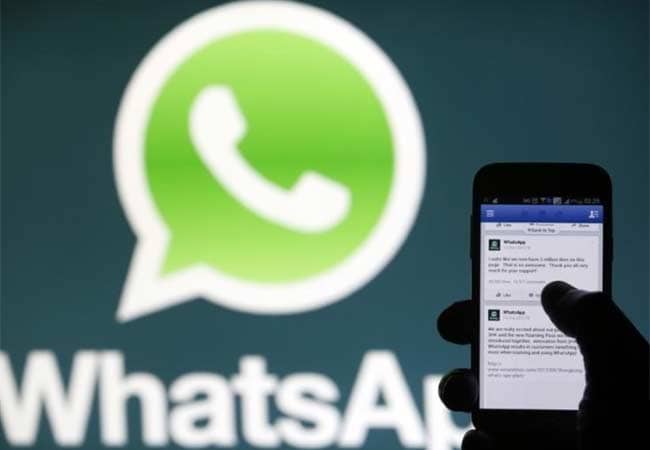 After Peshawar School Terror, Government Fights Panic Messages on WhatsApp