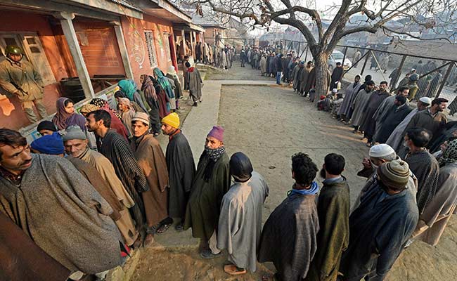 58 Per Cent Voter Turnout in 3rd Phase of Jammu and Kashmir Polls