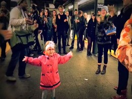 Stop Whatever You're Doing and Watch This Little Girl Start a Public Dance Party Stop Whatever You're Doing and Watch This Little Girl Start a Public Dance Party