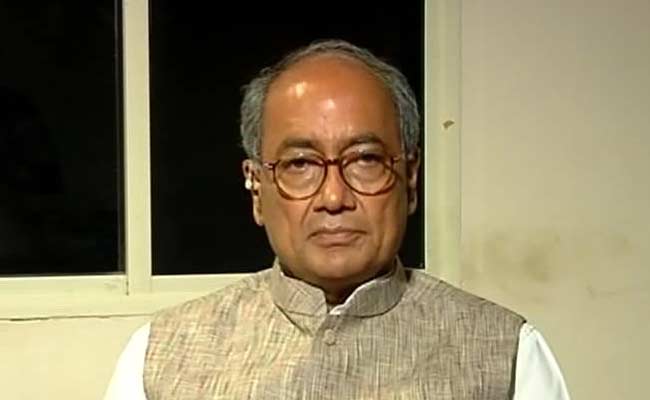 No Threat to Modi Government if NDA Loses in Bihar, Says Digvijaya Singh