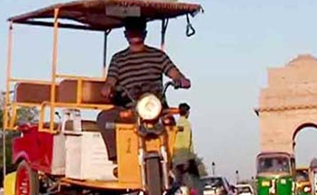 BJP to Approach Nitin Gadkari to Lift Ban on e-Rickshaws