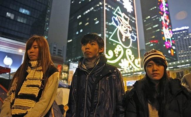Hong Kong Student Leaders Mull Protest Retreat