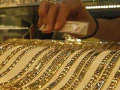 Robbers Attack 2 Jewellers, Loot Gold Worth Rs 15 Lakh in Mathura