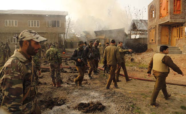 Terror Attacks in Kashmir Ahead of PM Modi's Monday Trip to Srinagar