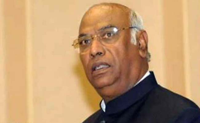 PM Narendra Modi is a 'Tourist Prime Minister': Senior Congress Leader Mallikarjun Kharge