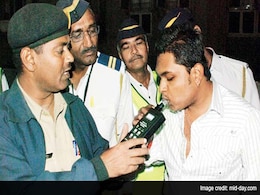 Mumbai: This New Year's Eve, Sober Drivers to Get Rose From Traffic Police Mumbai: This New Year's Eve, Sober Drivers to Get Rose From Traffic Police