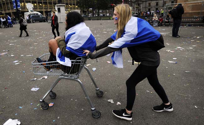 Scotland Declares Online 'Independence' from Britain
