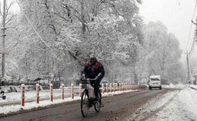 Rain, Snowfall Forecast in Kashmir