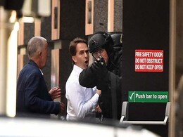 Sydney Siege: Hostage Taking in Cafe Sparks Fears of Islamist-Linked Attack Sydney Siege: Hostage Taking in Cafe Sparks Fears of Islamist-Linked Attack