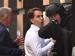 Sydney Hostage Crisis: Police Negotiators in Contact with Gunman