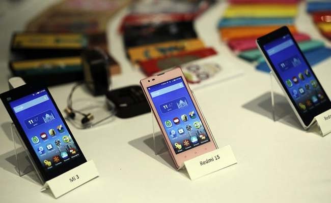 Chinese Smartphone Maker Xiaomi Suspends Sales in India