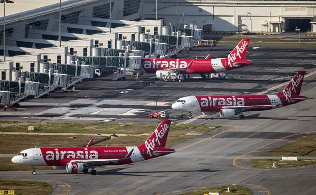 Singapore Says AirAsia's Surabaya Flight was Approved