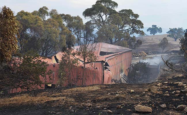 More Homes Destroyed as Australia Battles Major Bushfire 