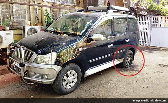 Miscreant Sets Billiards Champion's Car Tyre on Fire in Mumbai