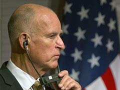 Jerry Brown Sworn in For Record Fourth Term as California Governor