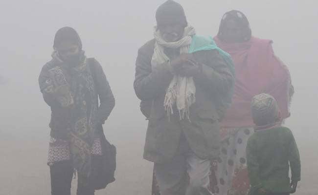 Icy Winds Bring Back Winter Chill to Uttar Pradesh