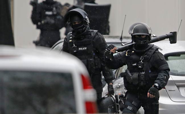 Armed Gendarmes Swoop on Villages in Hunt for Charlie Hebdo Attackers