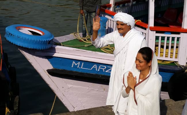 Gandhi's Return To India Re-Enacted to Mark Centenary