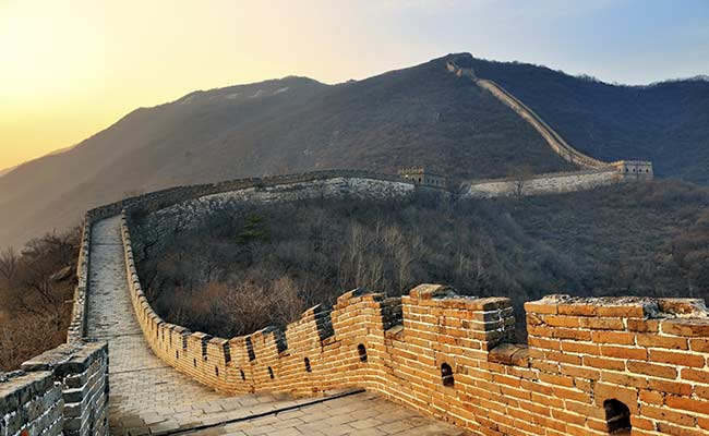 In China, Projects to Make Great Wall Feel Small