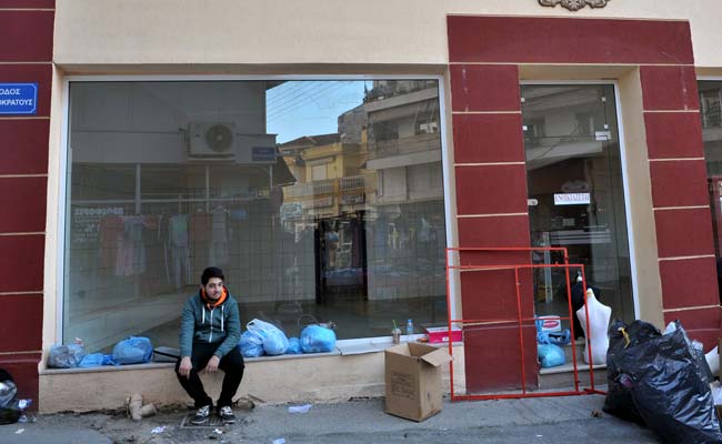 In Greece's 'City of Despair' the Young Vote With Their Feet