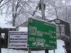 Shimla, Manali Freeze at Sub-Zero Temperatures