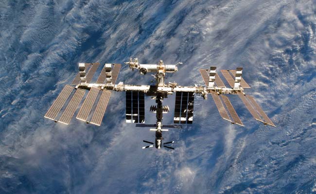 European Space Chief Suggests Making Room for India, China on the International Space Station