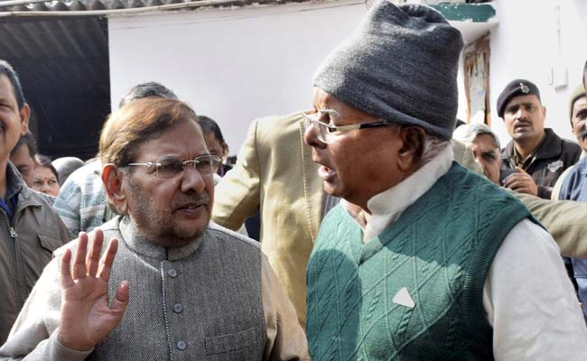 When Sharad Yadav's Shrewd Moves Helped Lalu Yadav Become Chief Minister