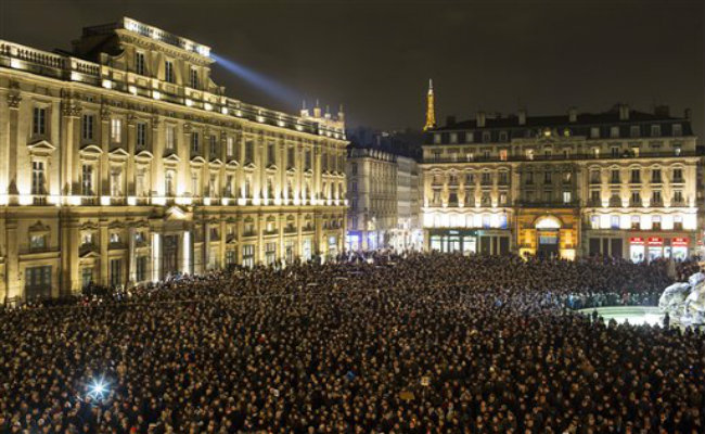 After the Deadliest Terror Attack Ever, France Says 'Not Afraid'