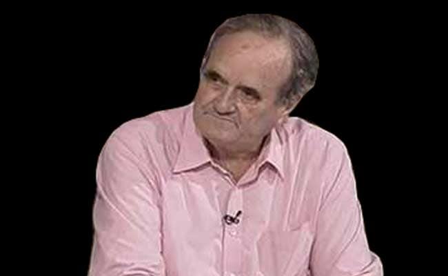 It's a Matter of Individual Choice: Mark Tully on Writers' Returning Awards