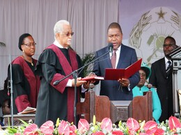 Opposition Boycotts Swearing-in of Mozambique's President Opposition Boycotts Swearing-in of Mozambique's President