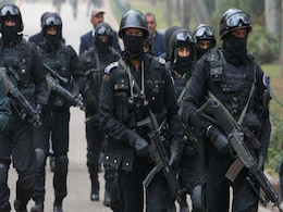 With Snipers, Radars, NSG Commandos Reach Kashmir For Anti-Terror Ops With Snipers, Radars, NSG Commandos Reach Kashmir For Anti-Terror Ops