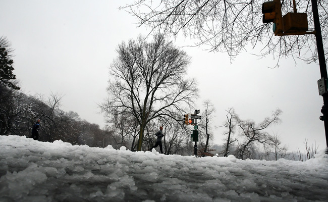 'Potentially Historic' Blizzard in US East Coast, 1700 Flights Cancelled