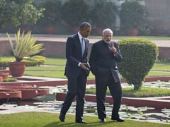 With Obama in India, China Praises Pakistan as 'Irreplaceable Friend'