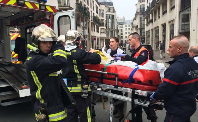 PM Modi Condemns Paris Attack, Says it is Despicable Act