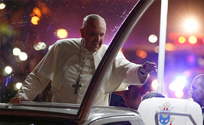 Big Business Cashes in on 'Brand Pope' in Philippines