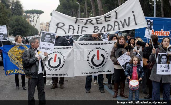 Saudi Blogger Gets First Installment of 1000 Lashes for Insulting Islam